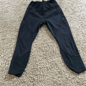 Athleta Black Activewear Leggings Sz MP W/Drawstring. Fun.